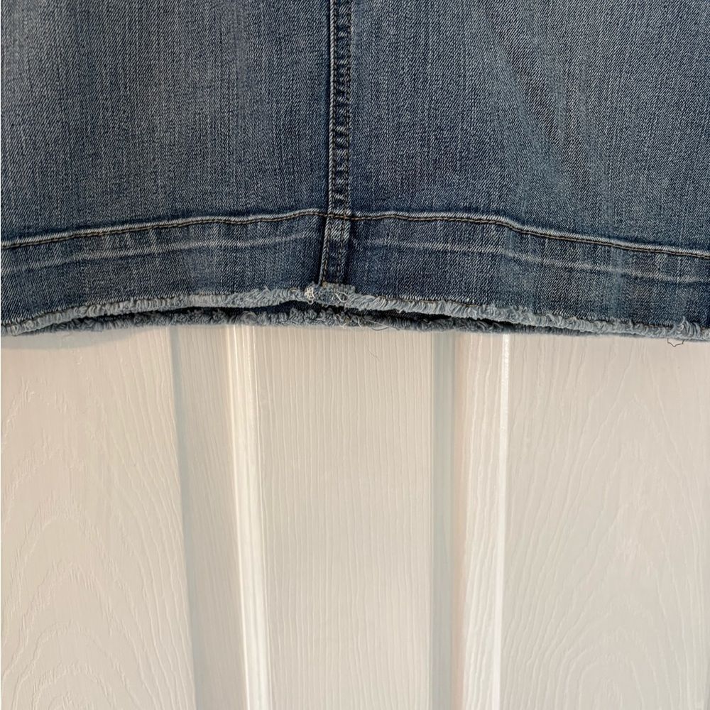 LOFT Denim Mini Skirt Y2K Raw Hem Size 6 - Picture 9 of 10
